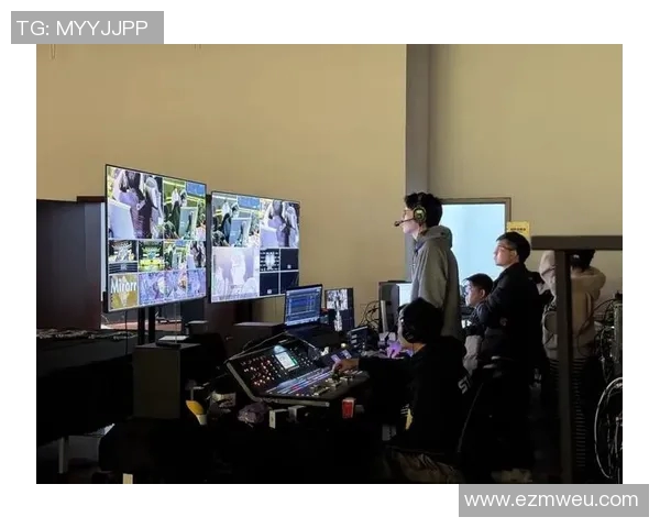 CS冬季大型锦标赛比赛现场出现精彩团队配合 CS冬季大型锦标赛比赛现场出现精彩团队配合